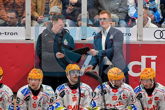 Eishockey, Herren, DEL, Saison 2025-2026, Spiel 35, ERC Ingolstadt - Pinguins Bremerhaven, 02.01.2026