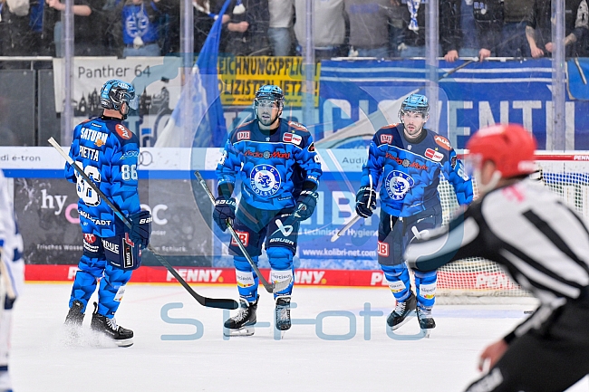 Eishockey, Herren, DEL, Saison 2025-2026, Spiel 26, ERC Ingolstadt - Schwenninger Wild Wings, 07.12.2025