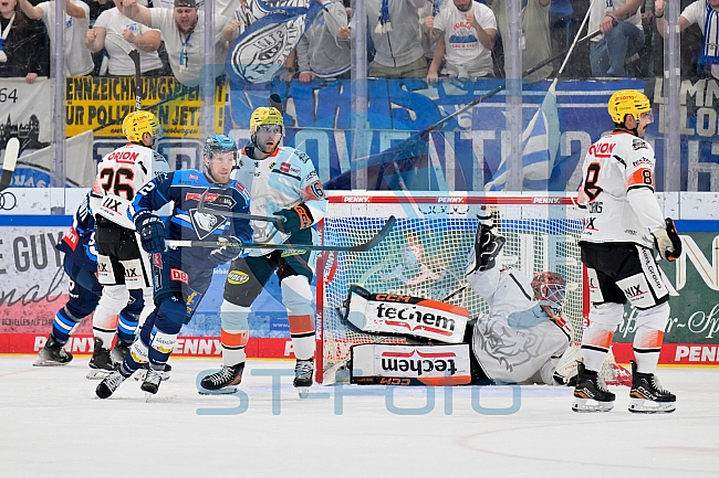 Eishockey, Herren, DEL, Saison 2025-2026, Spiel 10, ERC Ingolstadt - Löwen Frankfurt, 12.10.2025