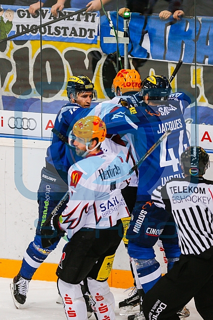 ERC Ingolstadt - Fischtown Pinguins Bremerhaven,, Eishockey, DEL, Deutsche Eishockey Liga, Preplayoff, Spiel 1, 01.03.2016