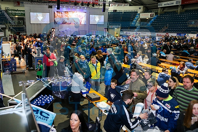 Abschlussfeier der Saison 2017 / 2018 in der Spielstaette des ERC Saturn Arena