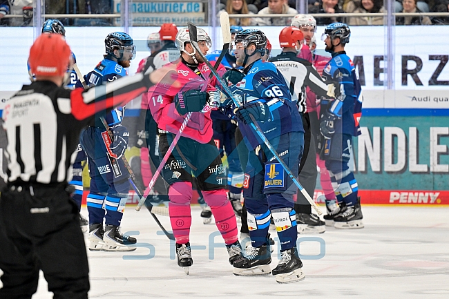 Eishockey, Herren, DEL, Saison 2025-2026, Spiel 11, ERC Ingolstadt - Nürnberg Ice Tigers, 17.10.2025