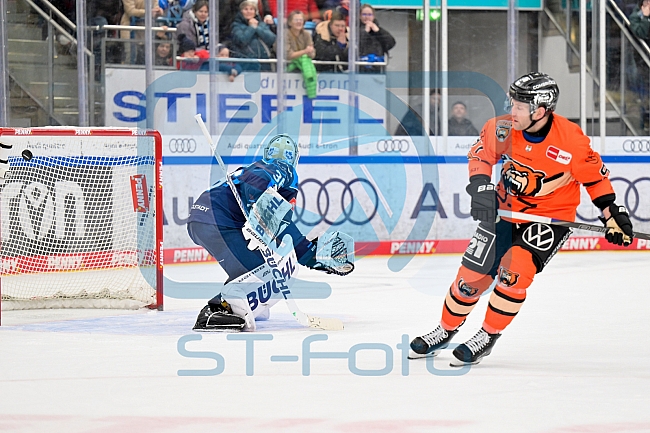 Eishockey, Herren, DEL, Saison 2025-2026, Spiel 33, ERC Ingolstadt - Grizzlys Wolfsburg, 28.12.2025