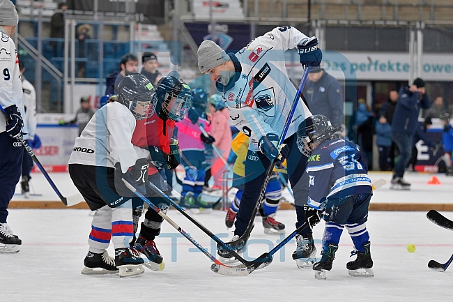 Eishockey, Herren, DEL, Saison 2023-2024, ERC Ingolstadt - Kids on Ice Day, 18.11.2023