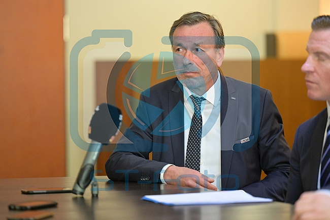 Eishockey, Herren, DEL, Saison 2021-2022, ERC Ingolstadt - Vorstellung Sportdirektor Tim Regan, 22.04.2022