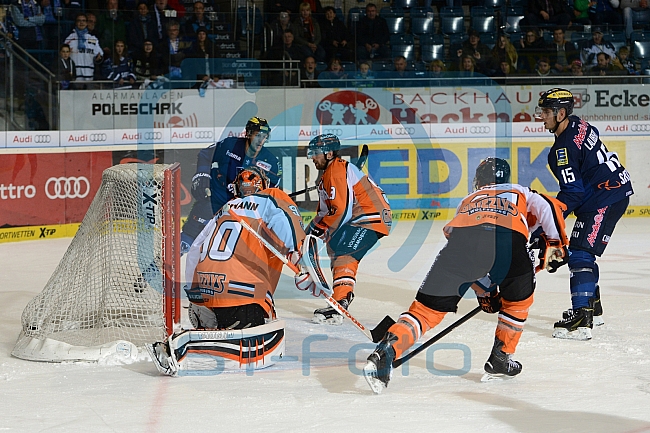 ERC Ingolstadt vs Grizzlys Wolfsburg, Eishockey, DEL, Deutsche Eishockey Liga, 18.10.2015
