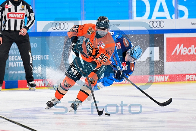 Eishockey, Herren, DEL, Saison 2025-2026, Playoffs Halbfinale, Spiel 3, ERC Ingolstadt - Grizzlys Wolfsburg, 19.09.2025