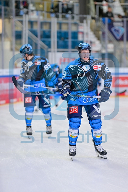 Eishockey, Herren, DEL, Saison 2025-2026, Playoffs Halbfinale, Spiel 5, ERC Ingolstadt - EHC Red Bull München, 25.09.2025