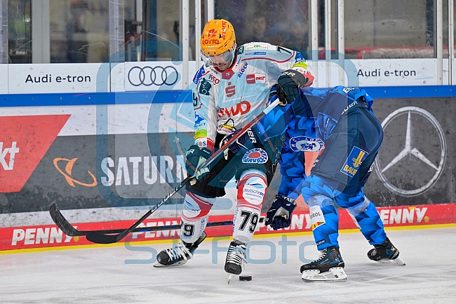 Eishockey, Herren, DEL, Saison 2025-2026, Spiel 21, ERC Ingolstadt - Pinguins Bremerhaven, 23.11.2025