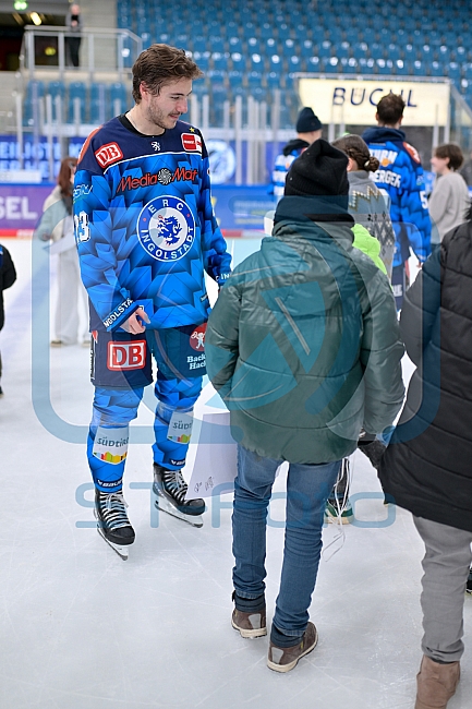 Eishockey, Herren, DEL, Saison 2025-2026, Spiel 21, ERC Ingolstadt - Pinguins Bremerhaven, 23.11.2025