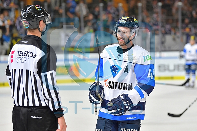 EHC Red Bull Muenchen vs ERC Ingolstadt, Eishockey, DEL, Deutsche Eishockey Liga, Spieltag 9, 07.10.2018