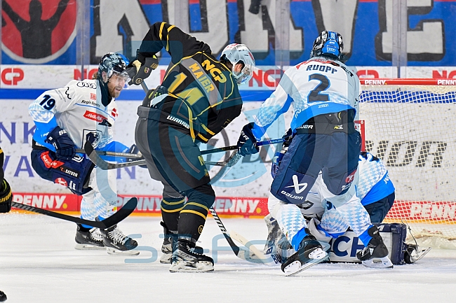 Eishockey, Herren, DEL, Saison 2024-2025, Playoffs Viertelfinale, Spiel 6, Nürnberg Ice Tigers - ERC Ingolstadt, 28.03.2025