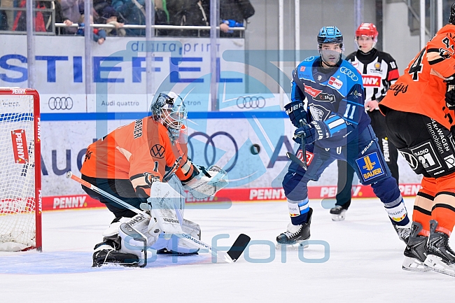 Eishockey, Herren, DEL, Saison 2025-2026, Spiel 33, ERC Ingolstadt - Grizzlys Wolfsburg, 28.12.2025