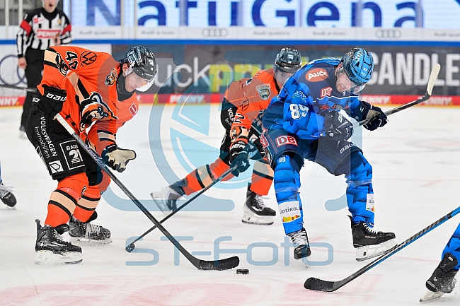Eishockey, Herren, DEL, Saison 2025-2026, Playoffs Halbfinale, Spiel 3, ERC Ingolstadt - Grizzlys Wolfsburg, 19.09.2025