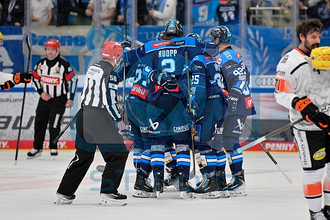 Eishockey, Herren, DEL, Saison 2025-2026, Spiel 10, ERC Ingolstadt - Löwen Frankfurt, 12.10.2025