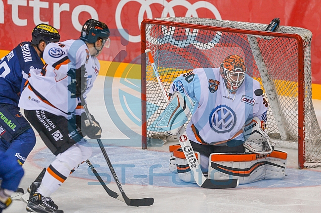 ERC Ingolstadt  - Grizzlys Wolfsburg, Eishockey, DEL, Deutsche Eishockey Liga, Spieltag 3, 23.09.2016