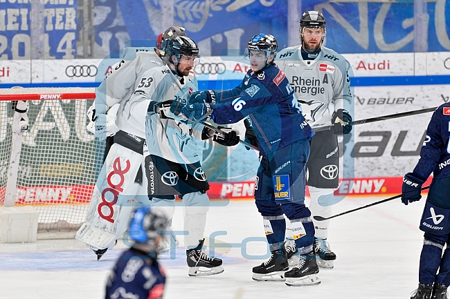Eishockey, Herren, DEL, Saison 2024-2025, Playoffs Halbfinale, Spiel 1, ERC Ingolstadt - Kölner Haie, 02.04.2025