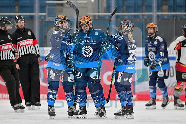Eishockey, Frauen, DFEL, Saison 2024-2025, ERC Ingolstadt - EC Bergkamener Bären, 04.01.2025