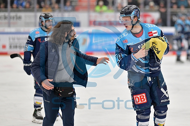 Eishockey, Herren, DEL, Saison 2022-2023, Playoff-Halbfinale - Spiel 3, ERC Ingolstadt - Adler Mannheim, 04.04.2023