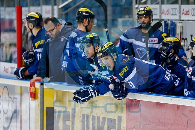 ERC Ingolstadt - Fischtown Pinguins Bremerhaven,, Eishockey, DEL, Deutsche Eishockey Liga, Preplayoff, Spiel 1, 01.03.2016