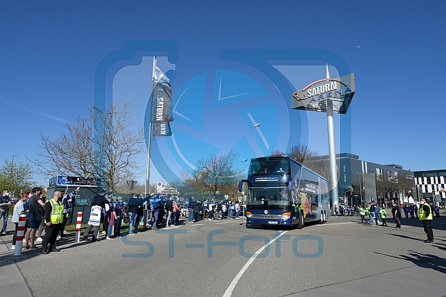 Playoffs, Eishockey, Herren, DEL, Saison 2020-2021, ERC Ingolstadt - EHC Red Bull München, 22.04.2021