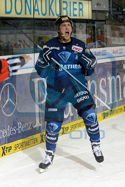 ERC Ingolstadt vs Grizzlys Wolfsburg, Eishockey, DEL, Deutsche Eishockey Liga, 18.10.2015