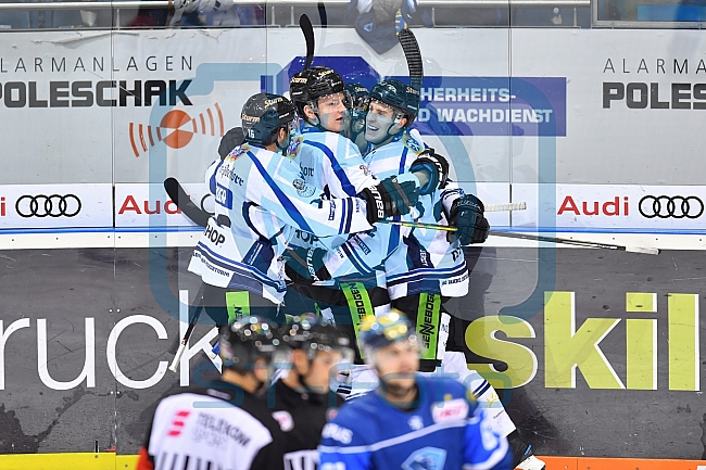 ERC Ingolstadt vs Straubing Tigers, Eishockey, DEL, Deutsche Eishockey Liga, Spieltag 27, 01.12.2017