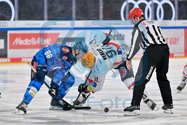 Eishockey, Herren, DEL, Saison 2025-2026, Spiel 21, ERC Ingolstadt - Pinguins Bremerhaven, 23.11.2025