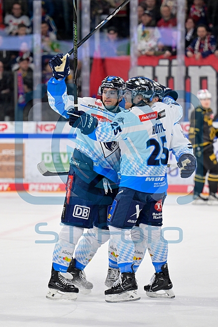 Eishockey, Herren, DEL, Saison 2024-2025, Playoffs Viertelfinale, Spiel 1, Nürnberg Ice Tigers - ERC Ingolstadt, 18.03.2025