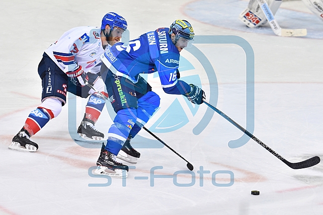 ERC Ingolstadt vs Adler Mannheim, Eishockey, DEL, Deutsche Eishockey Liga, Spieltag 19, 03.11.2017