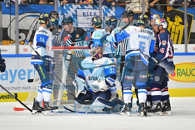 EHC Red Bull Muenchen vs ERC Ingolstadt, Eishockey, DEL, Deutsche Eishockey Liga, Spieltag 9, 07.10.2018