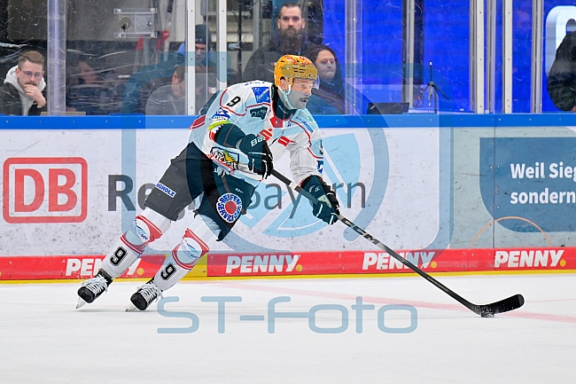Eishockey, Herren, DEL, Saison 2025-2026, Spiel 21, ERC Ingolstadt - Pinguins Bremerhaven, 23.11.2025