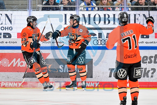 Eishockey, Herren, DEL, Saison 2025-2026, Spiel 33, ERC Ingolstadt - Grizzlys Wolfsburg, 28.12.2025