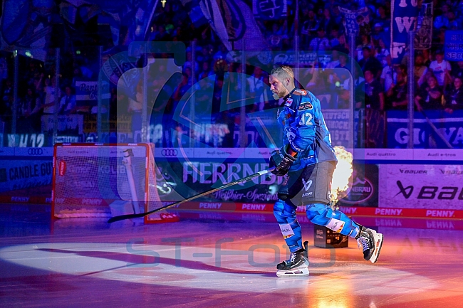 Eishockey, Herren, DEL, Saison 2025-2026, Playoffs Halbfinale, Spiel 3, ERC Ingolstadt - Grizzlys Wolfsburg, 19.09.2025