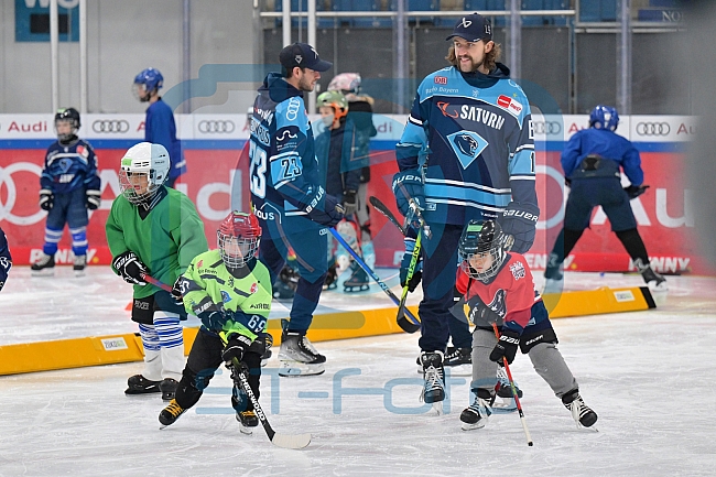Eishockey, Herren, DEL, Saison 2022-2023, ERC Ingolstadt - Kids On Ice Day, 19.11.2022