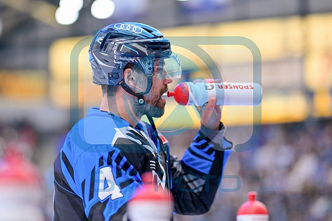 Eishockey, Herren, DEL, Saison 2025-2026, Playoffs, Viertelfinale, Spiel 6, ERC Ingolstadt - EHC Red Bull München, 04.04.2026
