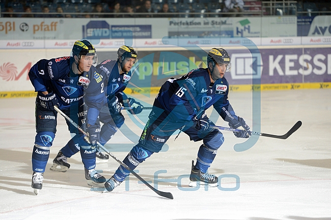 ERC Ingolstadt vs Grizzlys Wolfsburg, Eishockey, DEL, Deutsche Eishockey Liga, 18.10.2015