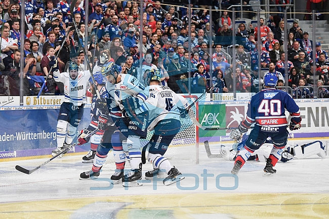 Adler Mannheim vs ERC Ingolstadt, Eishockey, DEL, Deutsche Eishockey Liga, Playoffs, Spiel 4, 20.03.2018