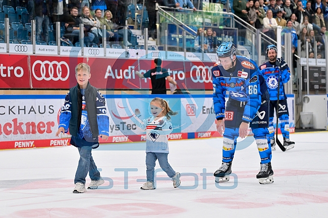 Eishockey, Herren, DEL, Saison 2025-2026, Playoffs Halbfinale, Spiel 5, ERC Ingolstadt - EHC Red Bull München, 25.09.2025