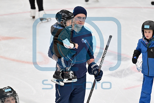 Eishockey, Herren, DEL, Saison 2022-2023, ERC Ingolstadt - Kids On Ice Day, 14.01.2023