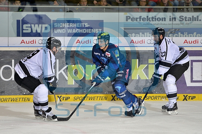 ERC Ingolstadt vs Thomas Sabo Ice Tigers, Eishockey, DEL, Deutsche Eishockey Liga, 30.12.2015
