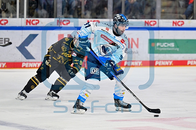 Eishockey, Herren, DEL, Saison 2024-2025, Playoffs Viertelfinale, Spiel 1, Nürnberg Ice Tigers - ERC Ingolstadt, 18.03.2025