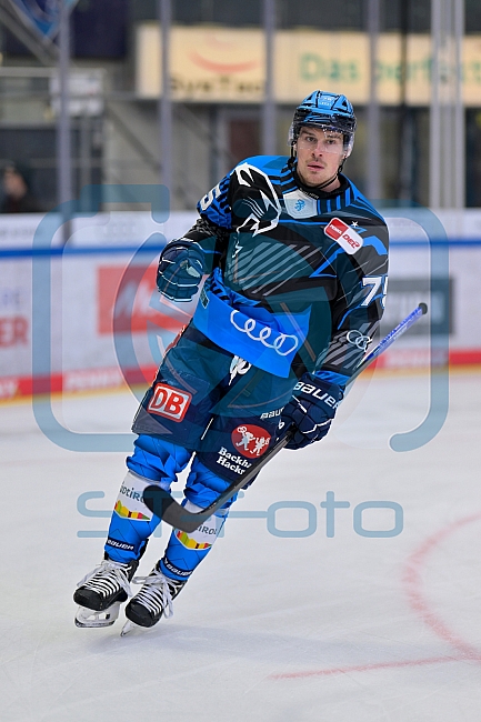 Eishockey, Herren, DEL, Saison 2025-2026, Spiel 21, ERC Ingolstadt - Pinguins Bremerhaven, 23.11.2025