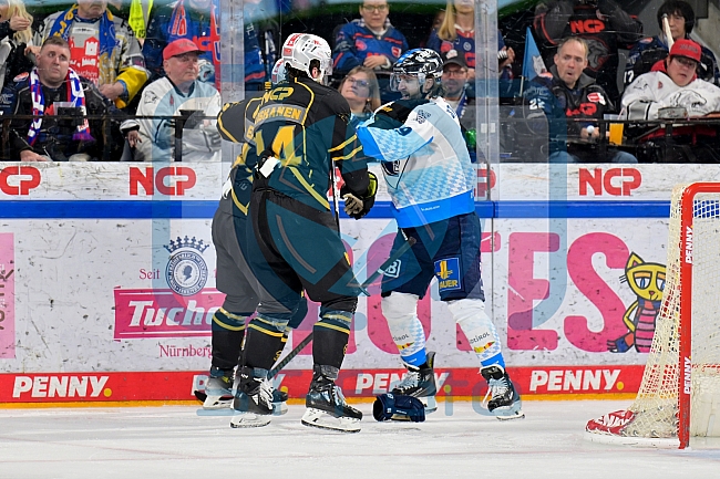 Eishockey, Herren, DEL, Saison 2024-2025, Playoffs Viertelfinale, Spiel 6, Nürnberg Ice Tigers - ERC Ingolstadt, 28.03.2025