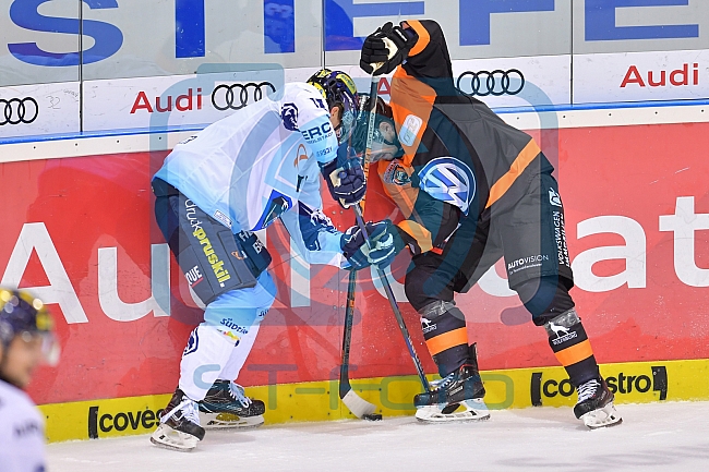 ERC Ingolstadt vs Grizzlys Wolfsburg, Eishockey, DEL, Deutsche Eishockey Liga, Spieltag 7, 03.10.2018