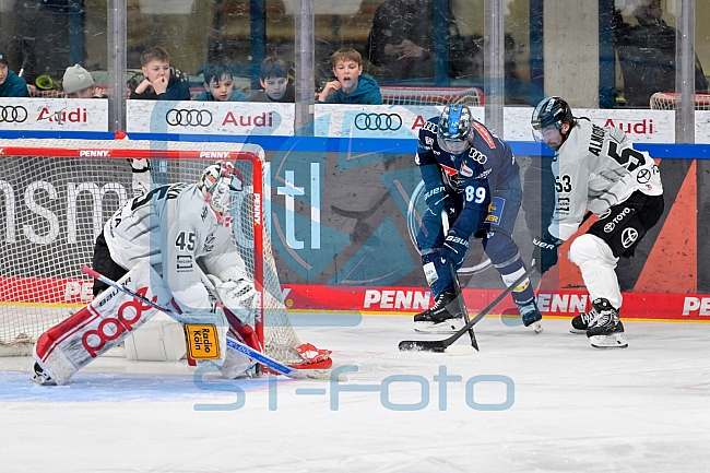 Eishockey, Herren, DEL, Saison 2024-2025, Playoffs Halbfinale, Spiel 1, ERC Ingolstadt - Kölner Haie, 02.04.2025