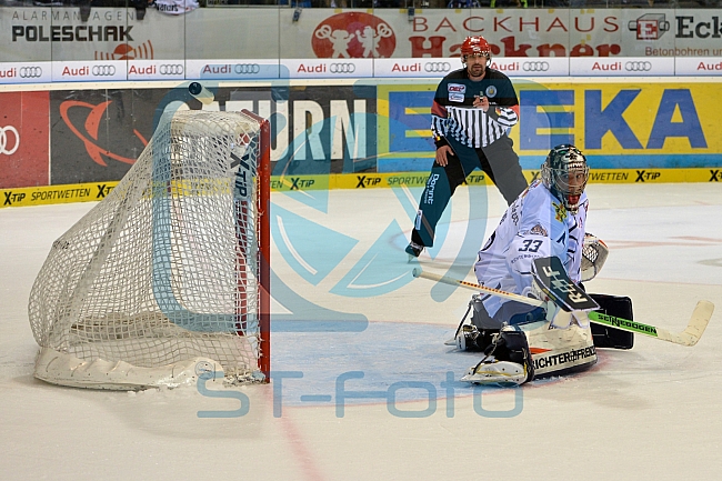 ERC Ingolstadt vs Straubing Tigers, Eishockey, DEL, Deutsche Eishockey Liga, 04.10.2015