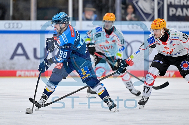 Eishockey, Herren, DEL, Saison 2025-2026, Spiel 35, ERC Ingolstadt - Pinguins Bremerhaven, 02.01.2026