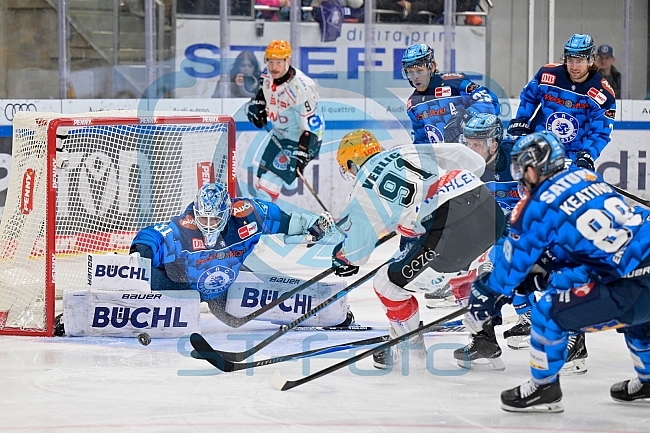 Eishockey, Herren, DEL, Saison 2025-2026, Spiel 21, ERC Ingolstadt - Pinguins Bremerhaven, 23.11.2025