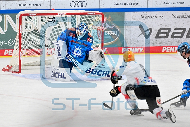 Eishockey, Herren, DEL, Saison 2025-2026, Spiel 21, ERC Ingolstadt - Pinguins Bremerhaven, 23.11.2025